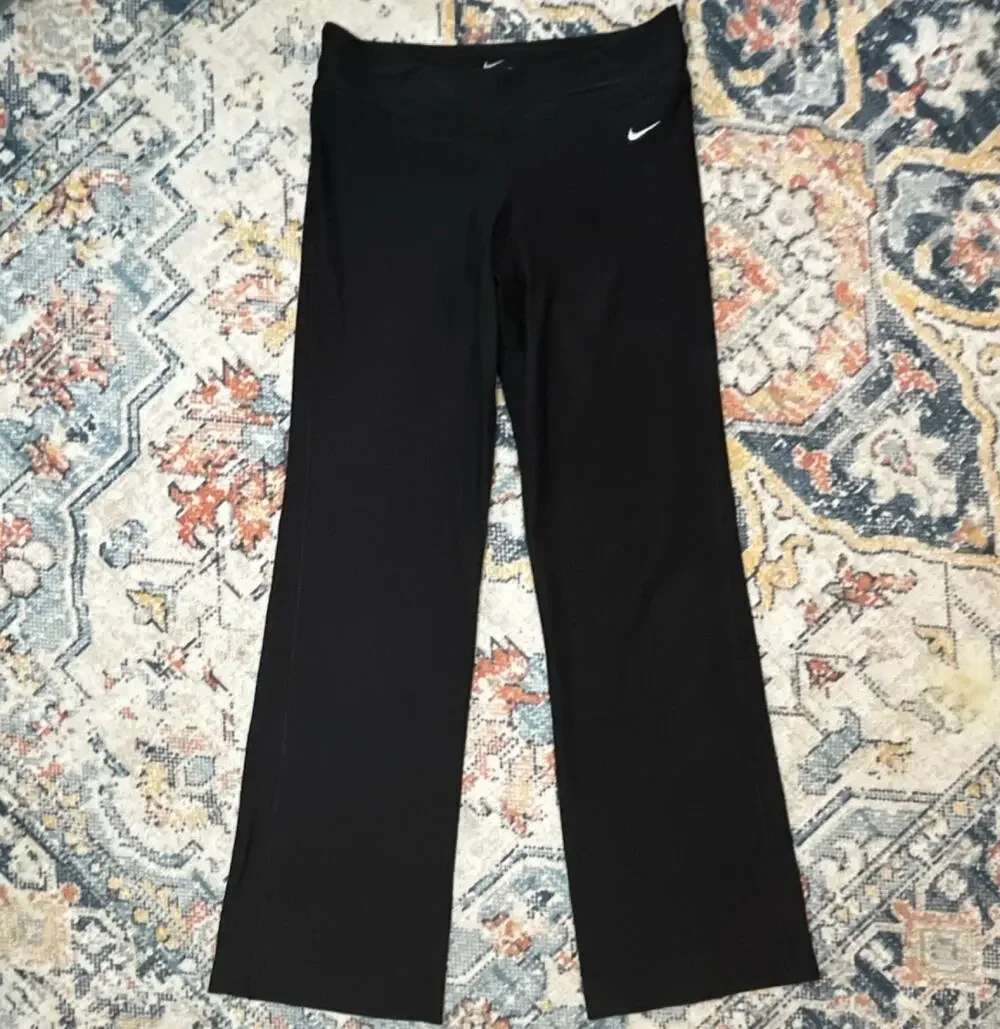 Nike Dri-FIT Women's Black Pull-On Flare Pants Size S Stretch Low Waist
